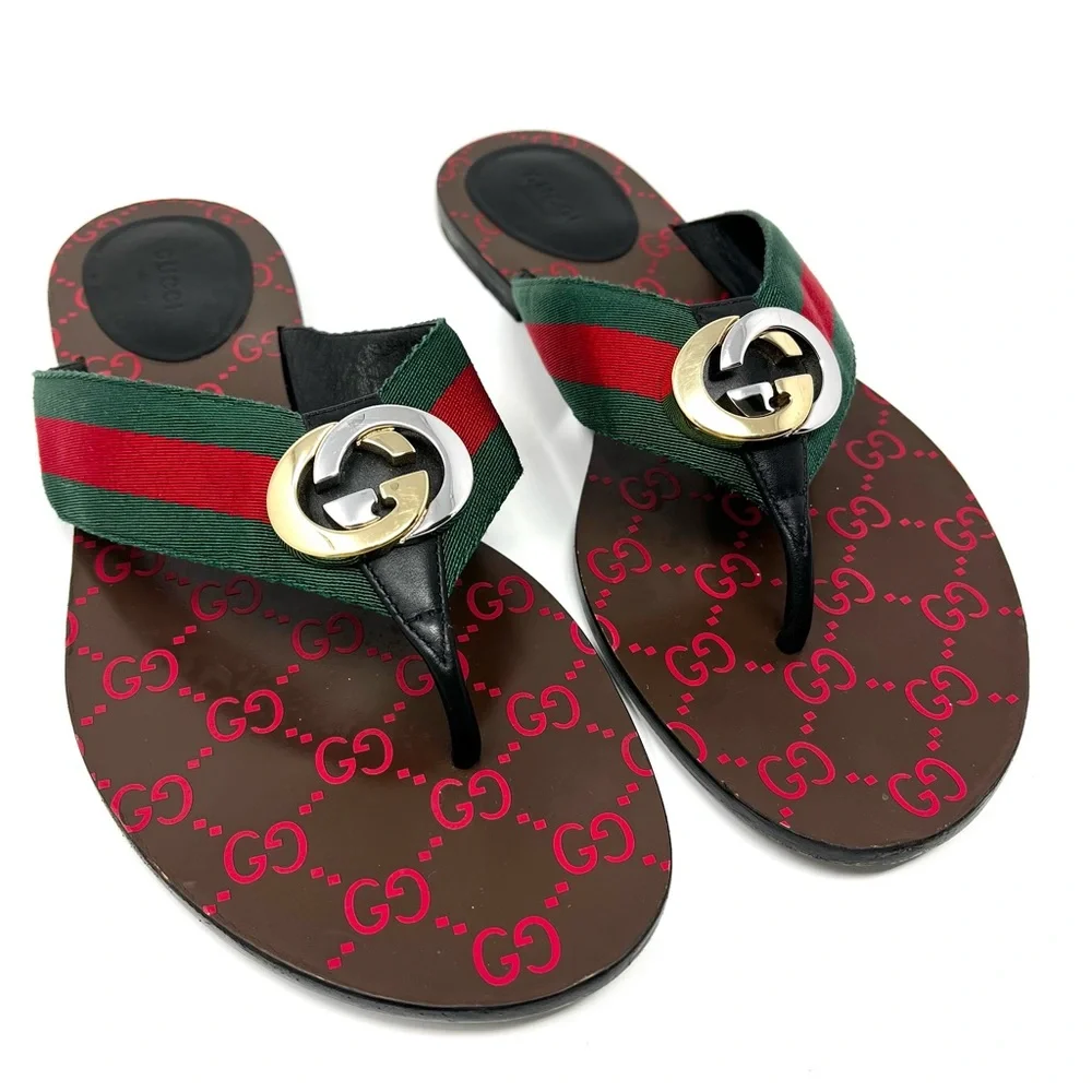 Gucci Kika Interlocking GG Logo Thong Sandals Flip Flops Flat Gold Silver 41 11 - Picture 2 of 10